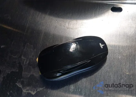 2014 Tesla Model S P85 from USA, damaged, VIN 5YJSA1H17EFP41957